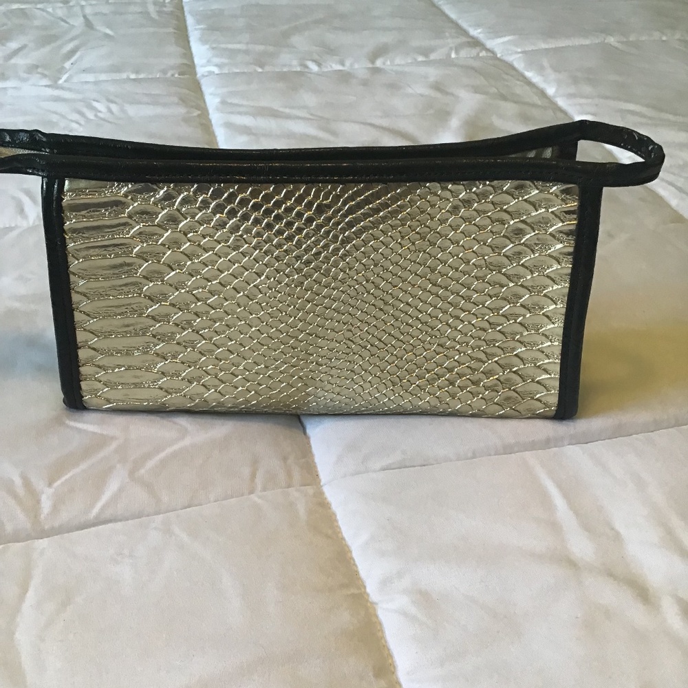 💄NWOT Imoshion Cosmetic Bag